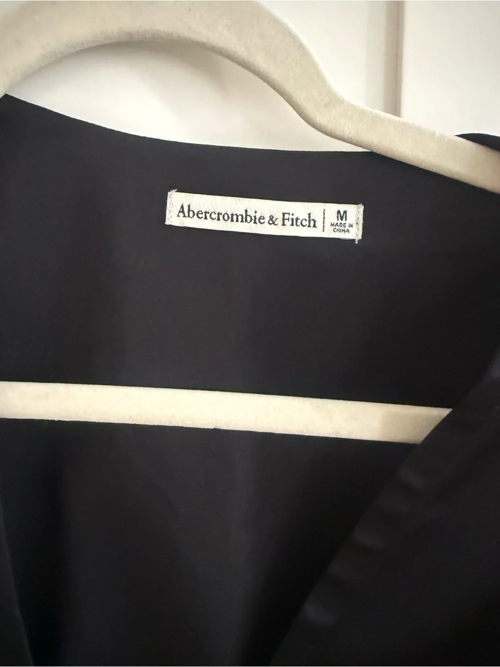 Abercrombie & Fitch Black Long-Sleeve Wrap Crop Top with Front Ties
